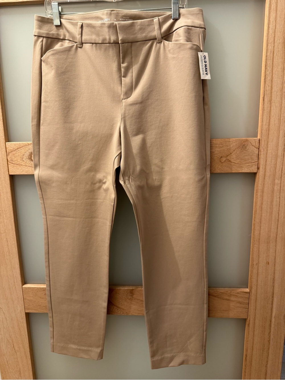 Old Navy Women’s Pixie- Light Tan